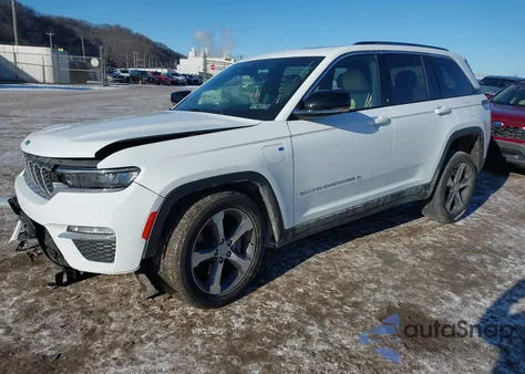 2023 Jeep Grand Cherokee 4Xe z USA, uszkodzony, nr VIN 1C4RJYB63P8792404